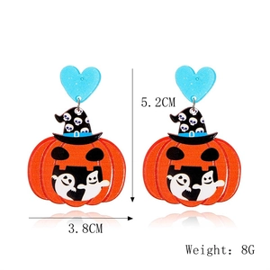 Detail view of acrylic Halloween earrings with pumpkin wizard and dimensions