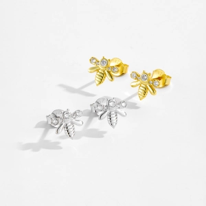 Detail of bee earrings in S925 silver with cubic zirconia in gold and silver finish