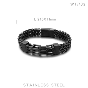 Detail showing 70g stainless steel men's double-row chain bracelet and magnetic clasp