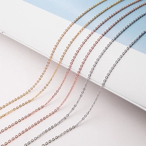 Detail of S925 silver O-chain necklaces in gold, rose gold, and silver finishes