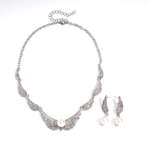 Elegant silver angel wing jewelry set with sparkling rhinestones and white pearls