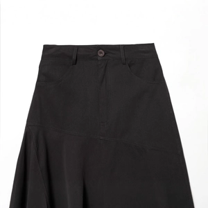 Damen Midi-Rock in Schwarz mit hoher Taille und asymmetrischem Saum aus Twill-Gewebe