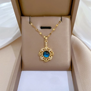 Flower Pendant Necklace Titanium Steel Chain Copper Blue Starry Gemstone Rhinestone Retro Court Jewelry For Women