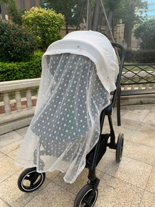 Breathable baby stroller mosquito net with sunshade cloth and floral mesh patterns