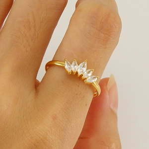 Elegant gold crown ring for women featuring five marquise-cut marquise cubic zirconia