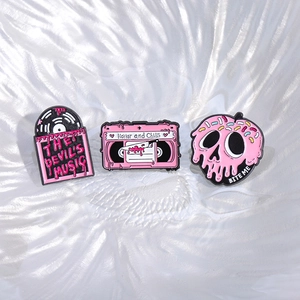 Pink heart skull and horror themed enamel pins set for Halloween accessories