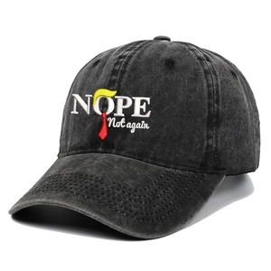 Berretto da baseball vintage nero lavato con ricamo satirico Nope Not Again