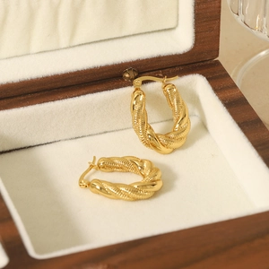 Twisted Rope Hoop Earrings Stainless Steel 18K Gold Plated C Shaped Textured Vintage Jewelry For Women