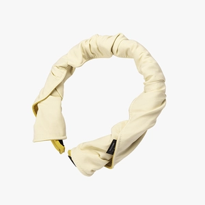 Outdoor summer shell hat with wide brim sun protection and stylish pleated cloud design