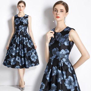 Women Sleeveless Midi Dress Jacquard Floral Print Elegant Round Neck A-Line Swing Party Commuter Slimming Silhouette