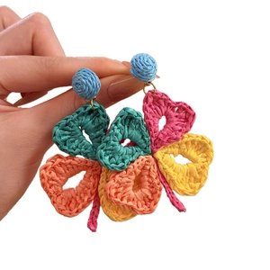 Handcrafted colorful raffia flower stud earrings with vibrant woven petals for women