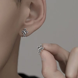 Minimalist 925 silver cross stud earrings for men featuring a retro gothic design finish