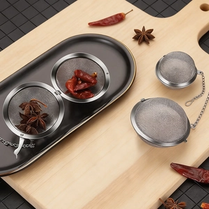 Stainless steel mesh tea infuser and spice ball with hanging chain for cooking