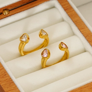 Herzform Edelstahl Offener Ring Vergoldet Gerippte Textur Zirkonia Verstellbar Mode Damen Schmuck