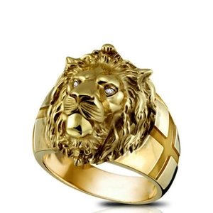 Gold lion head ring for men with side cross pattern and sparkling stone eyes