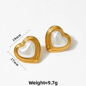 Detailed view of 316L gold heart earrings with white pearl inlay and 18mm dimensions