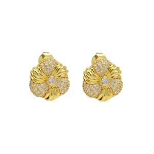 Elegant 18K gold-plated floral stud earrings featuring sparkling white zircon accents