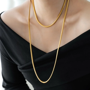 Vintage Titanium Steel Snake Bone Chain Necklace For Women Elegant Minimalist Gold Silver Plated Plain Metal Sweater Chain