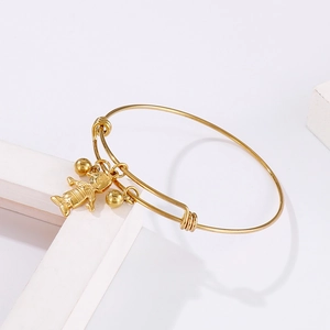 Adjustable golden stainless steel coil bracelet with figure pendant and gold beads