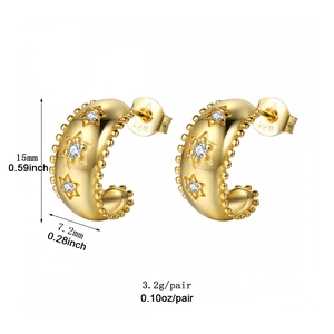 Detail view of gold-plated silver C-shaped earrings with size and weight measurements