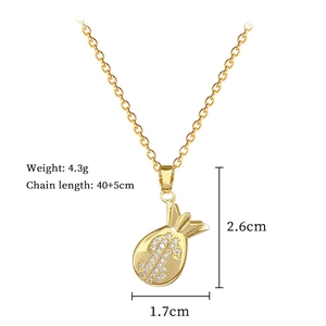 Détail du collier pendentif sac d'argent avec cristaux et dimensions du produit