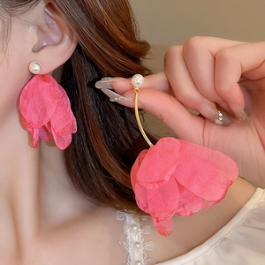 Elegant rose pink lace flower drop earrings with white pearls and long gold metal stems