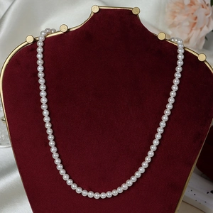 Elegant 5-6mm freshwater pearl necklace on a S925 sterling silver chain with clasp