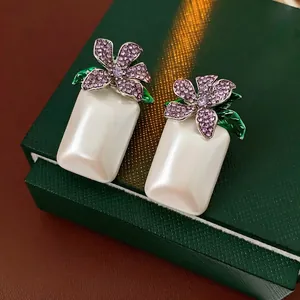 Boucles D'Oreilles Pendantes Fleur Violette Vintage Avec Imitation Künstliche Perle Rectangulaire Et Tige En Argent Bijoux Rétro De Luxe Pour Femmes
