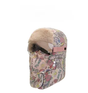Rosa Uschanka mit Herzmuster, Schutzbrille und warmem Fleecefutter für Damen