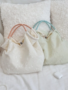 Women Handbag Floral Daisy Embroidery Polyester Canvas Tote With Woven Rope Handle Casual Commuter Pastoral Style Soft