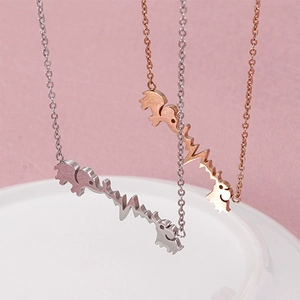 Minimalistische Elefant Herzschlag Halskette aus Edelstahl in Silber und Roségold