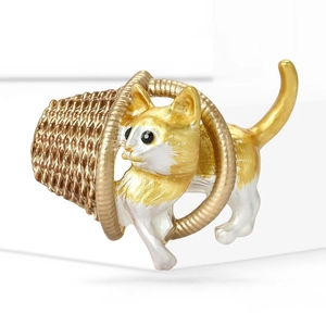 Cute enamel cat brooch with golden basket accessory for women sweater and cardigan decor