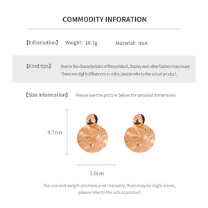 Size chart and dimensions for the round brushed mixed-color drop earrings