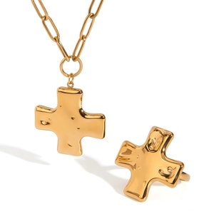 Hammered gold stainless steel cross pendant necklace and matching ring jewelry set