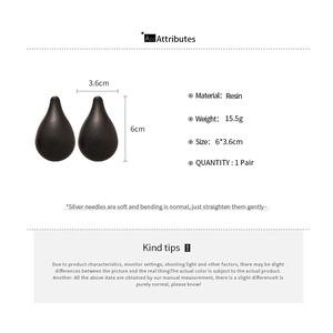 Detailed technical specifications for black resin teardrop earrings with dimensions and weight