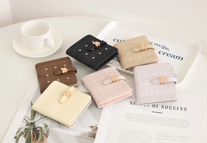 Short PU leather wallet collection featuring floral buckle and quilted texture in six colors