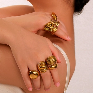Chunky 18K gold plated stainless steel geometric rings set for women in minimalist style