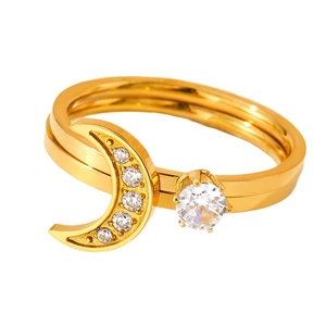 Two-in-one gold stainless steel moon ring with sparkling zircon stones in a trendy design