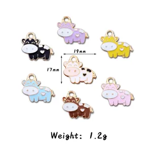 Cartoon Kuh Charms Niedliche Emaille Zinklegierung Tieranhänger Für DIY Schmuckherstellung Schlüsselanhänger Armband Zubehör