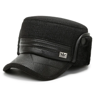 Schwarze Herren-Wintermütze aus Wolle mit PU-Leder-Schirm und Kunstfell-Ohrenklappen