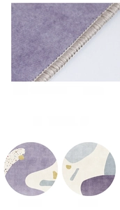 Détails des coutures du tapis rond avec motifs Terrazzo et Purple Slate au choix