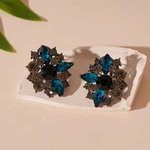 Vintage Flower Stud Earrings Alloy Rhinestone Crystal And 925 Sterling Silver Earring Post For Women Elegant Jewelry