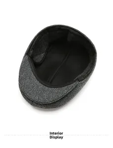 Detail of the thick inner lining and neat stitching of the men's winter warm flat cap