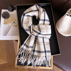 Korean Style Sweet Plaid Warm Scarf Soft Polyester Large Shawl With Tassels For Women Men Winter Fashion Accessories