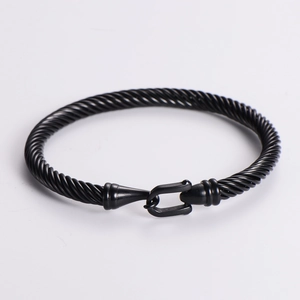 Bracciale Rigido Da Uomo In Acciaio Inossidabile Con Design A Cavo Intrecciato E Fibbia A Grillo Stile Industriale