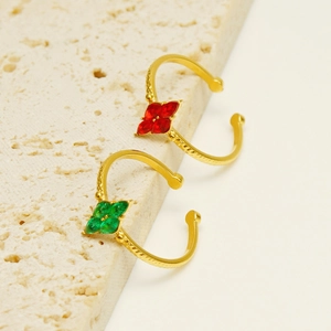 Adjustable golden clover ring with red and green marquise zircon stones on stone base