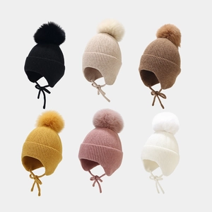 Bonnet Tricoté Hiver Acrylique Chaud Avec Cache-oreilles Pompon En Fausse Fourrure Et Brides Pour Femmes Filles