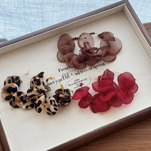 Bohemian Fabric Flower Hoop Earrings For Women Leopard Print Red Brown Floral Petal Large Circle Earrings With Silver Earring Post Jewelry