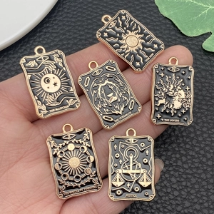 Handheld vintage black and gold tarot card metal charms for DIY jewelry making