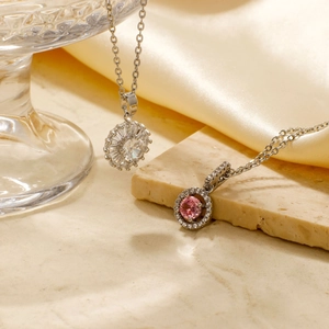Geometric Round Pendant Necklace Stainless Steel Chain Copper Zirconia Pink White Gemstone Versatile Jewelry For Women